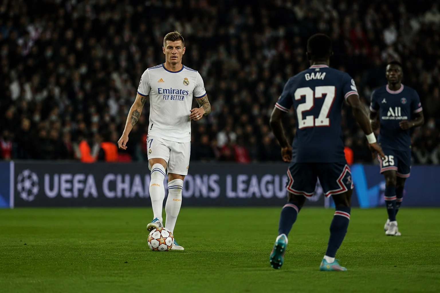 What Is a Deep Lying Playmaker? Role, Position & Famous Examples